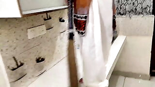Husband Fucked Saara in the Kitchen While everybody was at home, xxx HD, Hindi clear audio, beautiful hot video with dirty talk in hindi