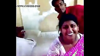 Delhi aunty sex upon devar