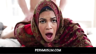 PervMuslim - Mint Muslim Stepsister In Hijab fucks Stepbrother- Maya Farrell